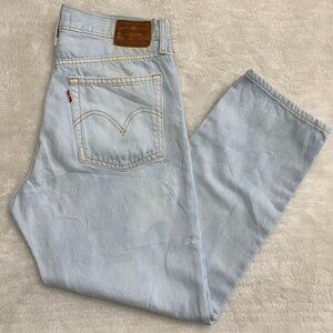 Levi's Women's Wedgie Straight Big E Premium Light Denim Jeans Size 30 x 25.5"